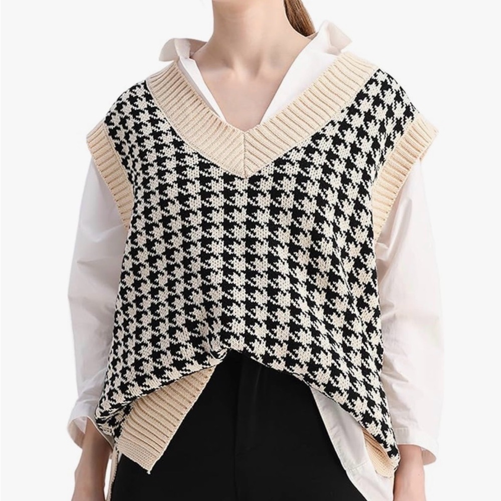 Black and Cream Oversized Houndstooth Sweater Vest